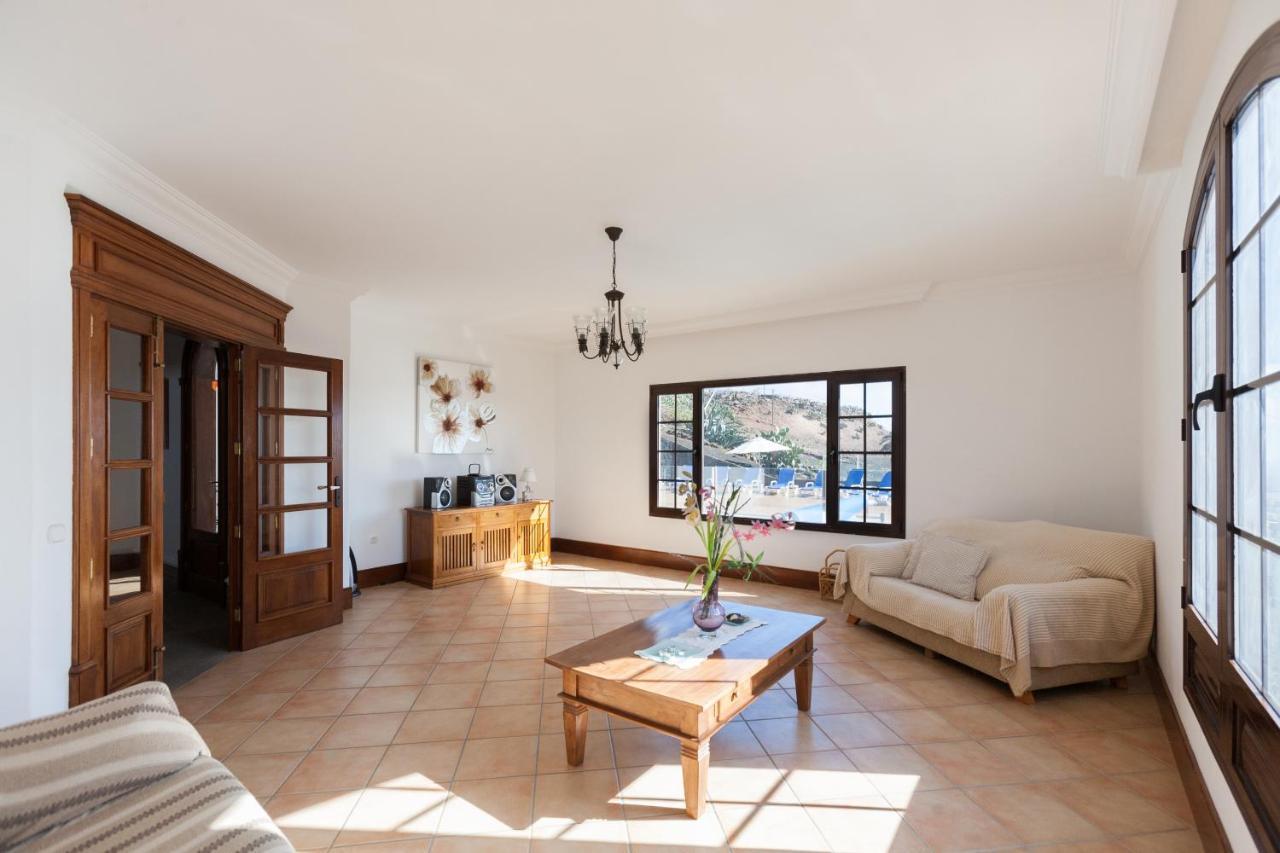 Villa Bellavista De Los Valles Teguise  Extérieur photo